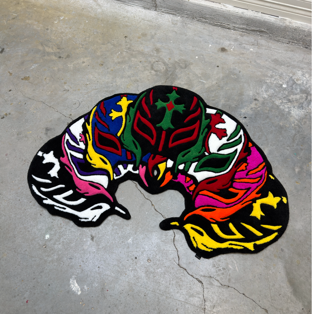 MYSTERIO MASK SPREAD