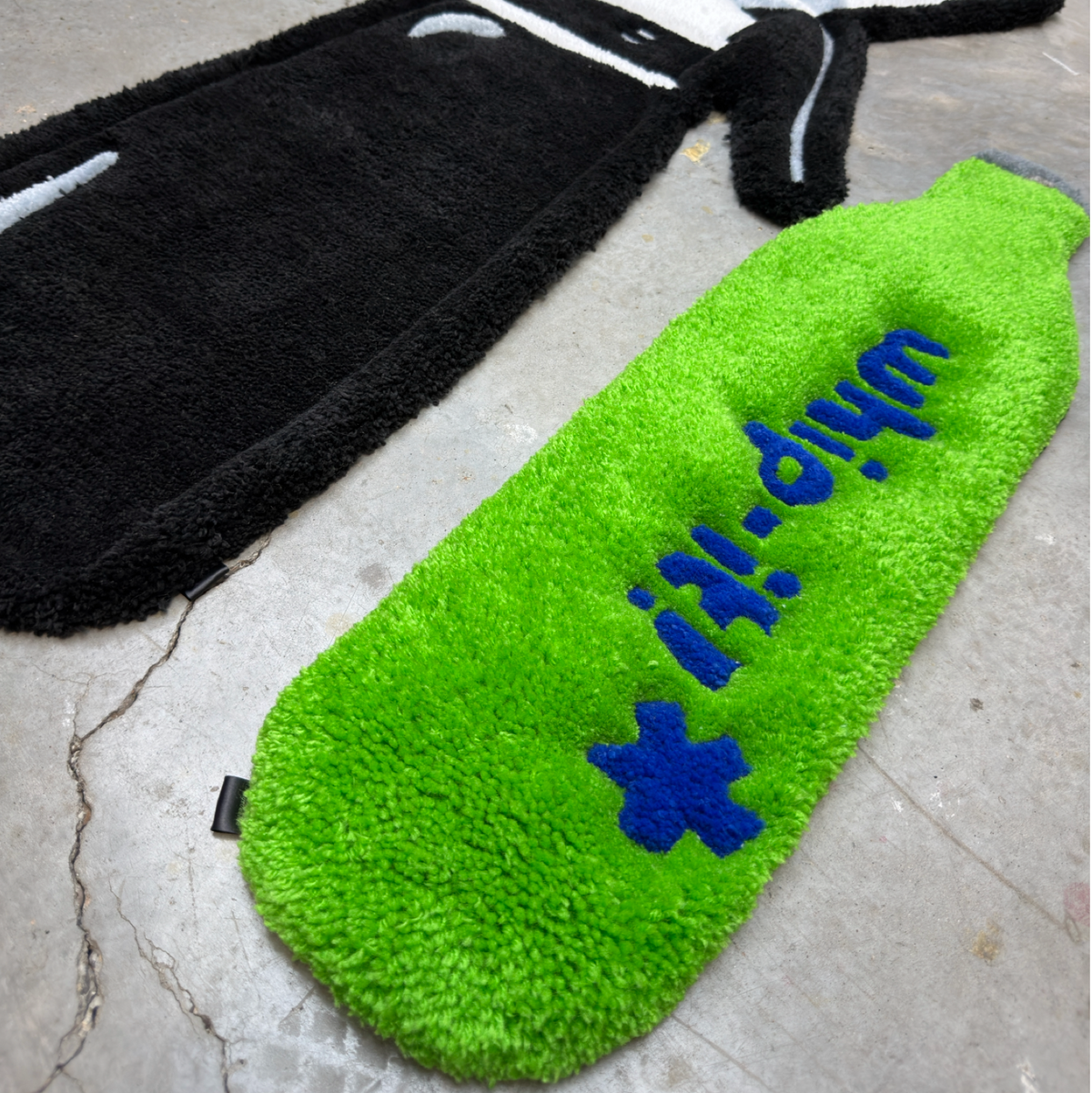 CREAM CHARGER 2 PIECE RUGS